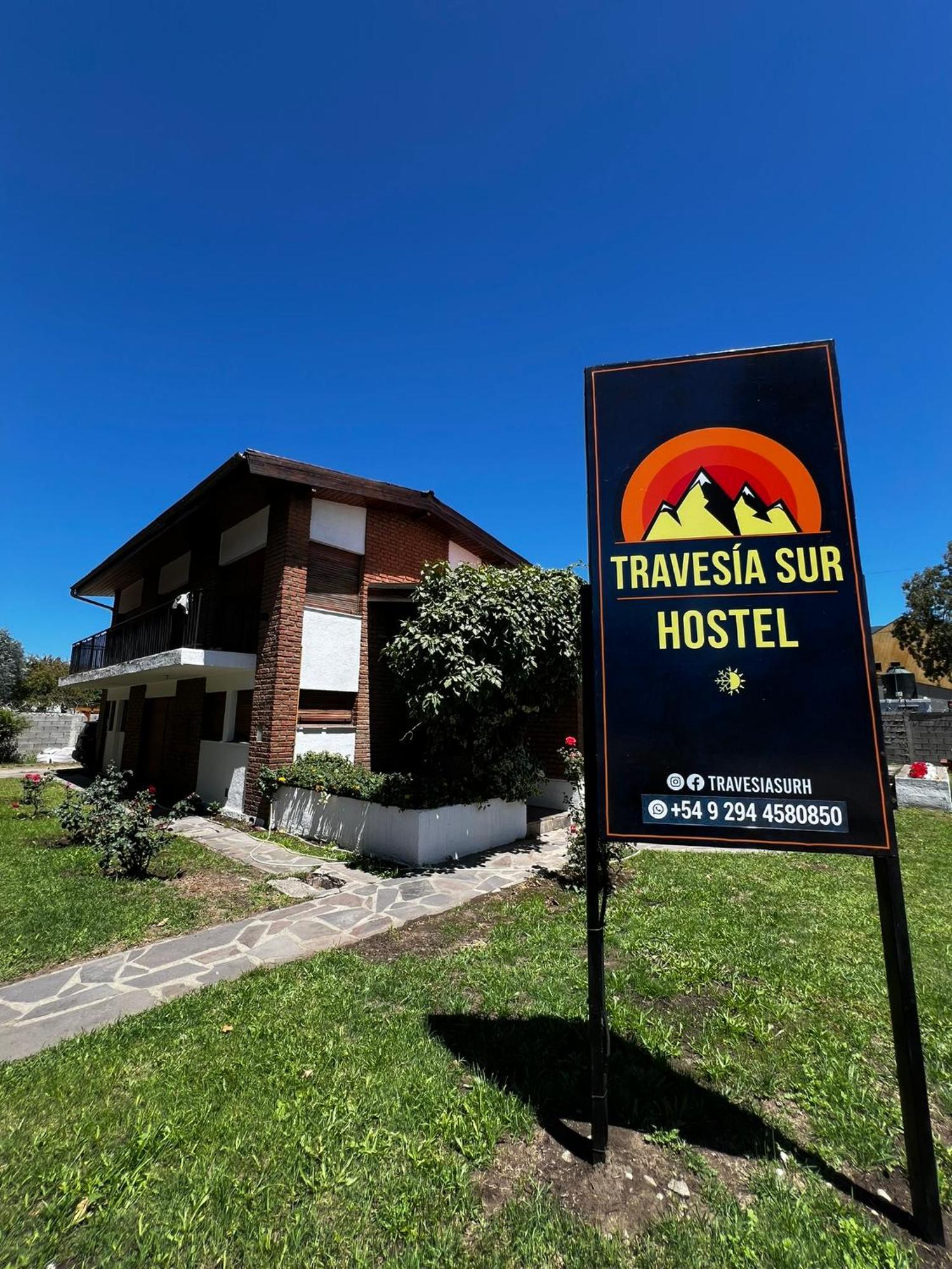 Travesia Sur Hostel El Bolson Exterior photo