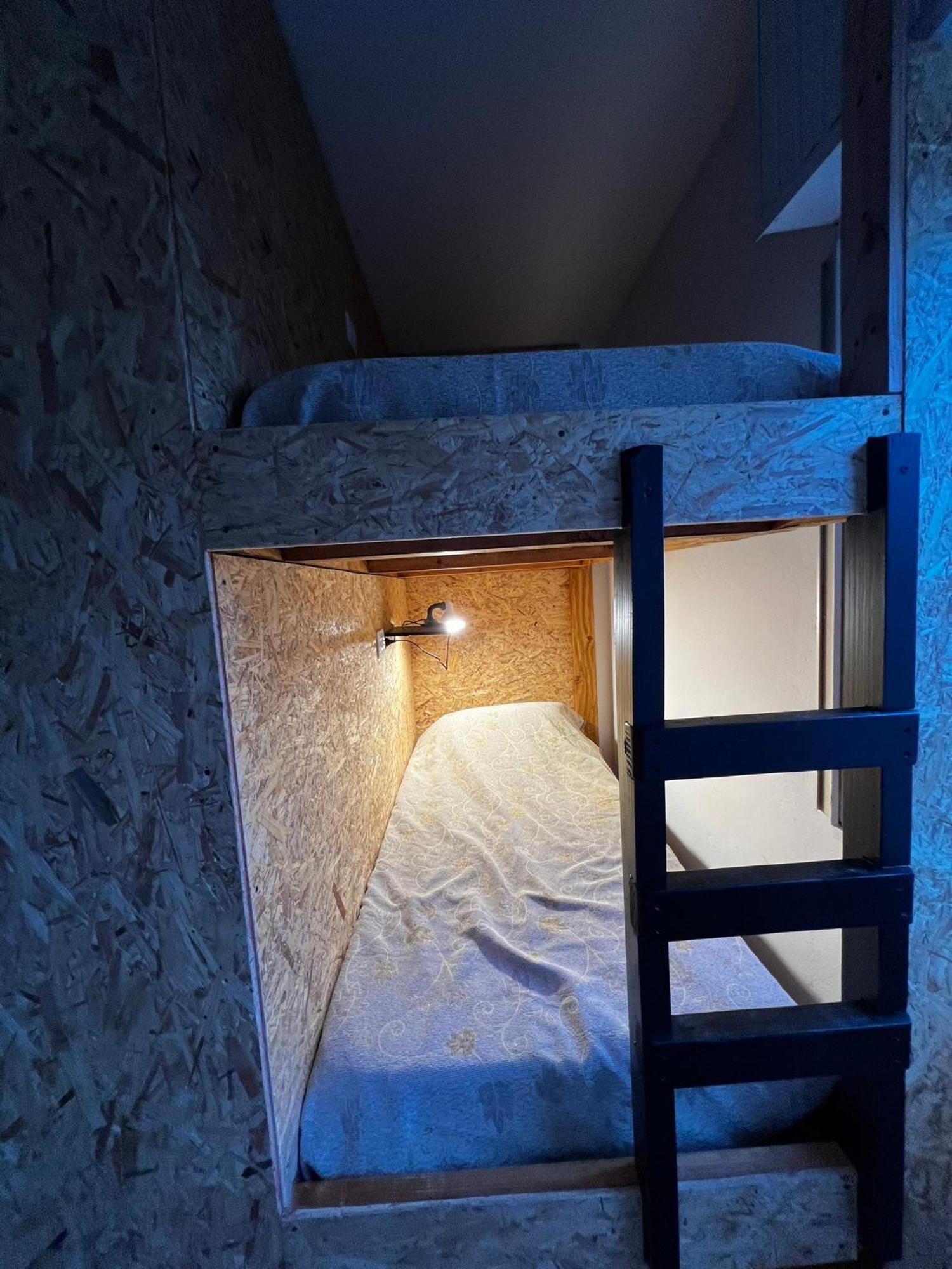 Travesia Sur Hostel El Bolson Exterior photo